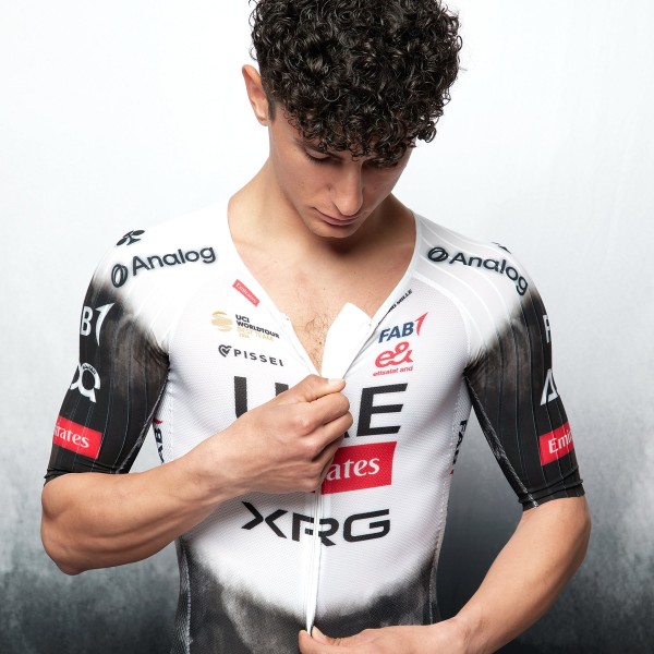 Bekleidung Herren UAE Team Emirates 2025 Hybrid Pissei body Bekleidung Herren UAE Team Emirates 2025 Hybrid Pissei body